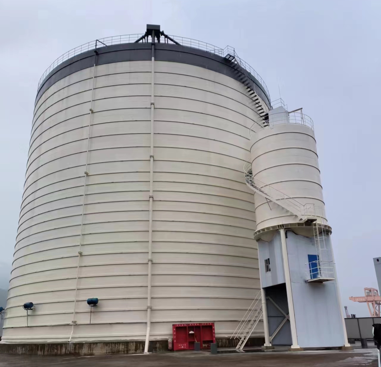 黑水10万吨水泥钢板库